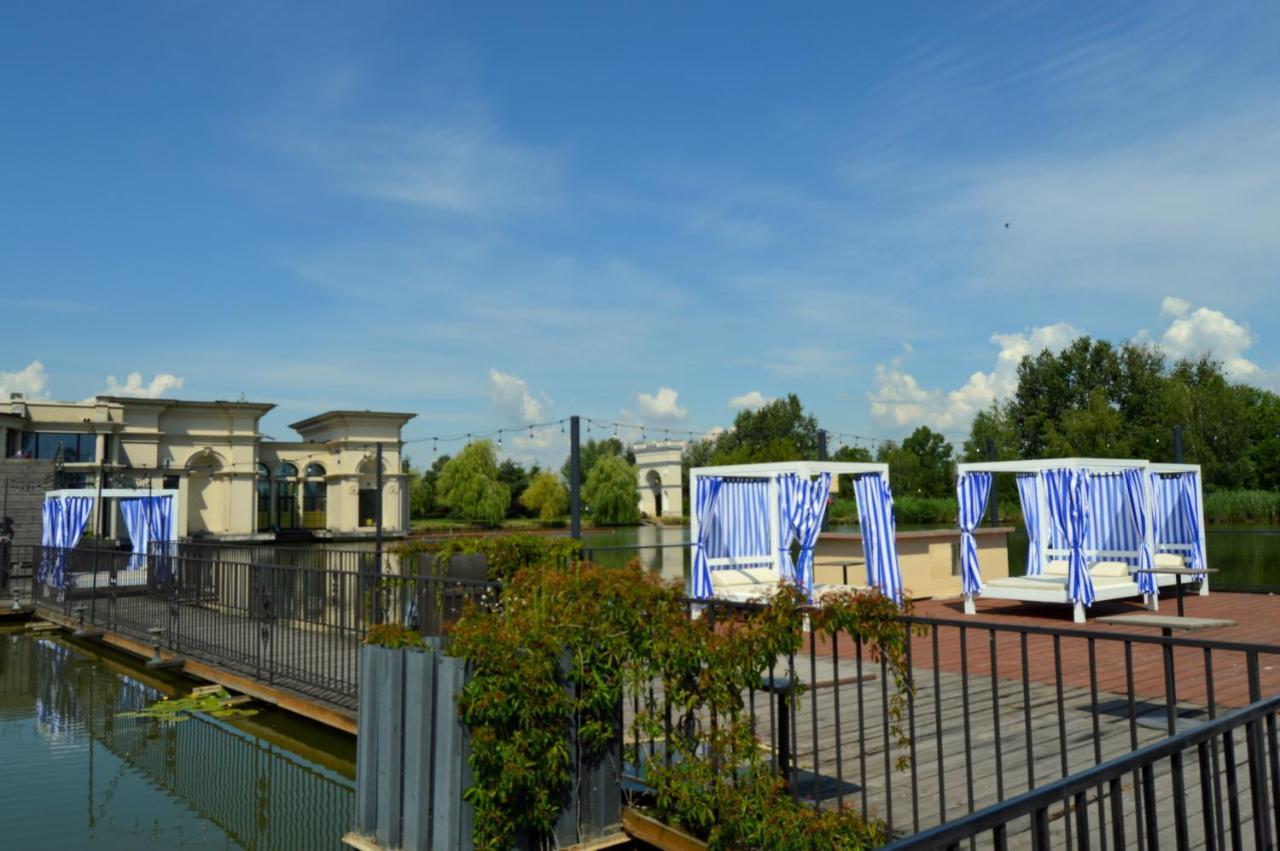 Hotel Venecia Palace Michalowice  Exterior photo